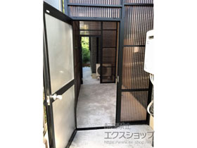 のストックヤード オイトック 波板囲い 両ドアタイプ 単体 積雪〜20ｃｍ対応 施工例