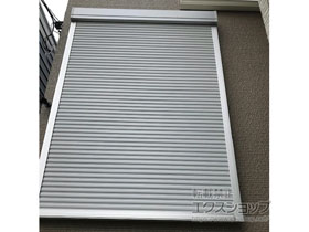 の窓シャッター 【特注】リフォームシャッター 電動式 標準タイプ 施工例