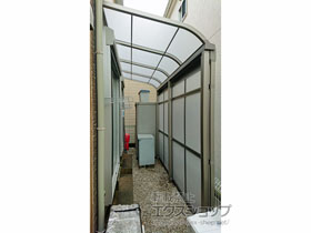 のストックヤード スピーネストックヤードR型 パネルタイプ スクリーン仕様 積雪〜20ｃｍ対応 施工例