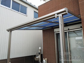 のテラス屋根 ソラリア F型 テラスタイプ 単体 積雪〜20cm対応 施工例