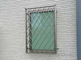 LIXIL ���N�V��(�g�X�e��)�̖ʊi�q�E���i�q �y�����z�A���~�ʊi�q �q�V�N���X �{�H��