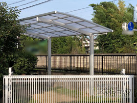 のカーポート ネスカR (ラウンドスタイル) 積雪〜20cm対応 施工例