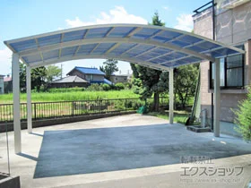 YKKAPのカーポート レイナツインポートグラン　積雪～20cm対応 施工例