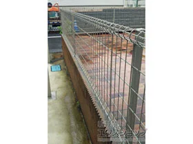 LIXIL ���N�V��(TOEX)�̃t�F���X�E��E�� �n�C�O���b�h�t�F���XUF8�^ �{�H��