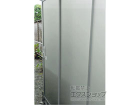 の物置・屋外倉庫 エスモ 一般型 1950×900×1959（ESE-1909A） 施工例