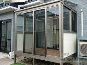 のテラス囲い・サンルーム サニージュ F型 床納まり ランマ無 積雪〜50cm対応 施工例