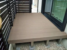 YKKAP�̃E�b�h�f�b�L ���E�b�h�f�b�L 200 �{�H��