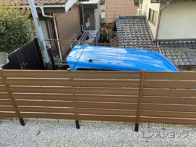 のフェンス・柵 マイティウッド デコ 横貼り 7段（隙間15mm） 施工例