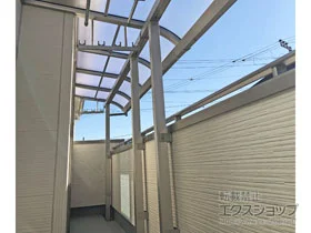 YKKAPのバルコニー屋根 ソラリア R型 屋根タイプ 単体 積雪～20cm対応 施工例