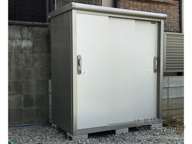 の物置・屋外倉庫 エスモ 一般型 1350×750×1501 ESE-1307E-PW 施工例