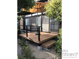 のウッドデッキ リウッドデッキ 200＋独立式リウッドステップ2型＋ルシアスデッキフェンスB02型＜横格子1本タイプ＞ 施工例
