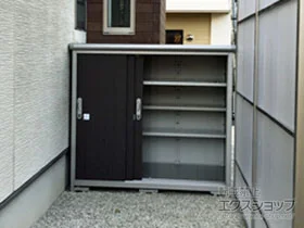 ヨドコウの物置・収納・屋外倉庫 エスモ 一般型 1650×900×1501 ESE-1609E-DW 施工例
