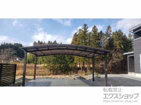 のフェンス・柵 モクアルフェンス 横板タイプ 2段支柱 自立建て用 施工例