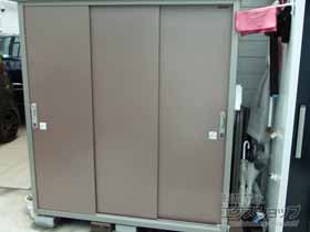 の物置・屋外倉庫 エスモ 一般型 1797×650×1959（ESE-1806A） ESE-1806A-MR 施工例