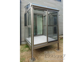 のテラス囲い・サンルーム サニージュ R型 床納まり ランマ無 積雪〜20cm対応 施工例