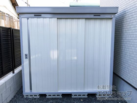 の物置・屋外倉庫 ネクスタ 一般型 2210×2210×2020（NXN-48S） NXN-48S-FW 施工例