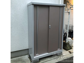 の物置・屋外倉庫 シンプリー 一般型 1100×415×1603 MJX-114D-P-AR 施工例