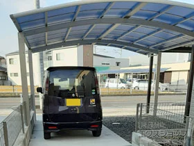 YKKAPのカーポート レイナツインポートグラン　積雪～20cm対応 施工例