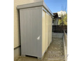 イナバの物置・収納・屋外倉庫 ネクスタ 一般型 2630×950×2075 NXN-26S-FW 施工例