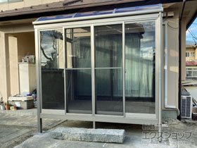 のテラス囲い・サンルーム サニージュ R型 床納まり ランマ無 積雪〜50cm対応 施工例