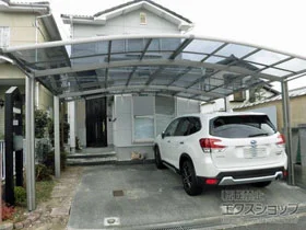 LIXIL(リクシル)のカーポート ネスカR (ラウンドスタイル) ワイド 積雪～20cm対応 施工例