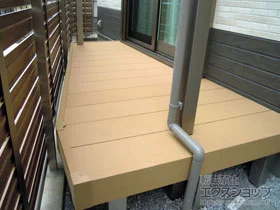 YKKAPのウッドデッキ リウッドデッキ 200 施工例