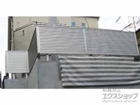 Value Selectのフェンス ミエーネ目隠しルーバーフェンス 上段のみ設置 自立建て用 施工例