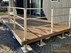 YKKAPのウッドデッキ リウッドデッキ 200 施工例