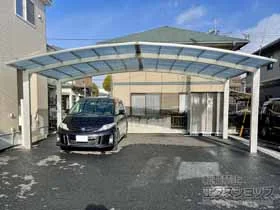 YKKAPのカーポート レイナトリプルポートグラン　積雪～20cm対応 施工例