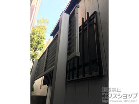のフェンス・柵 ミエーネ目隠しルーバーフェンス 上段のみ設置 自立建て用 施工例