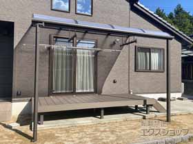 のテラス屋根 スピーネ R型 テラスタイプ 単体 積雪〜20cm対応＋吊り下げ物干しBセット 標準2本入り×1セット 施工例