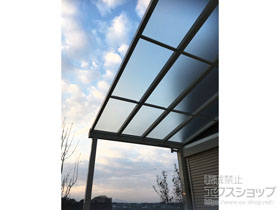 のテラス屋根 ソラリア F型 テラスタイプ 単体 積雪〜20cm対応 施工例