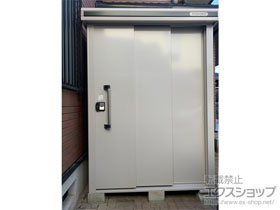 の物置・屋外倉庫 エルモ 一般型 1520×1170×2121 LMD-1511-CB 施工例