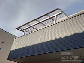 のバルコニー・ベランダ屋根 ソラリア R型 屋根タイプ 単体 積雪〜20cm対応＋吊り下げ式固定物干し 施工例