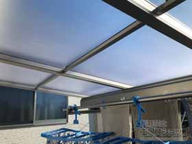 のバルコニー・ベランダ屋根 ソラリア F型 屋根タイプ 単体 積雪〜20cm対応＜外観左側＞ 施工例