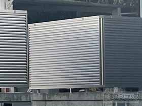 のフェンス・柵 フェンスAB YL1型 横ルーバー1 フリーポールタイプ 施工例
