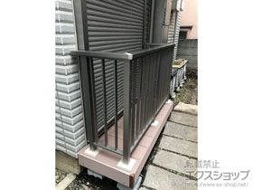 のウッドデッキ レストステージ 幕板納まり＋モダンデッキフェンス T-10・4スパン 施工例