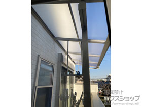 のバルコニー・ベランダ屋根 ソラリア F型 屋根タイプ 単体 積雪〜20cm対応 施工例