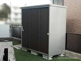 の物置・屋外倉庫 エスモ 一般型 2100×900×1959（ESE-2109A） ESE-2109A-DW 施工例
