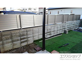 のフェンス・柵 ミエーネフェンス 目隠しルーバータイプ 自由柱施工 施工例