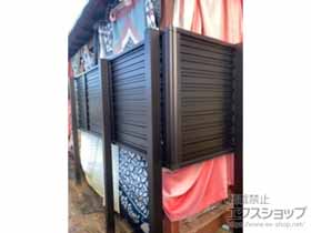 のフェンス・柵 モクアルフェンス 目隠しタイプ 2段支柱 自立建て用 施工例