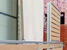 のフェンス・柵 ルシアスフェンスF04型 横板 木目カラー 自由柱施工 施工例
