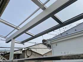 のバルコニー・ベランダ屋根 スピーネ F型 屋根タイプ 単体 積雪〜20cm対応 施工例