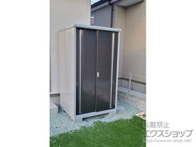 の物置・屋外倉庫 シンプリー 一般型 1100×905×1903（MJX-119EP） MJX-119EP-EB 施工例