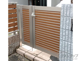 の門扉 ルシアス門扉CW04型 横目地 親子開き 複合カラー 施工例