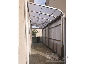 のストックヤード スピーネストックヤードR型 連棟 パネルタイプ スクリーン仕様 積雪〜20cm対応 施工例