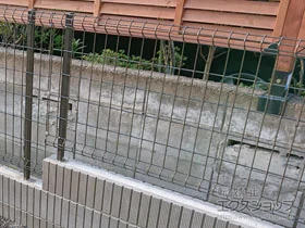 LIXIL(���N�V��)�̃t�F���X�E��E�� �n�C�O���b�h�t�F���XUF8�^ �t���[�|�[���^�C�v �{�H��