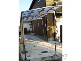 LIXIL(リクシル)のカーポート ネスカR (ラウンドスタイル) 積雪～20cm対応 施工例