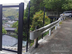 のフェンス・柵 イーネットフェンスA1F型 高尺タイプ 施工例
