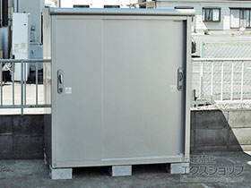 の物置・屋外倉庫 エスモ 一般型 1350×750×1501 ESE-1307E-SS 施工例